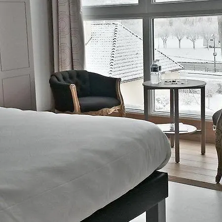 Hotell Logis Les Pages