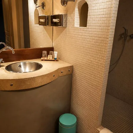 Hotel Logis Les Pages