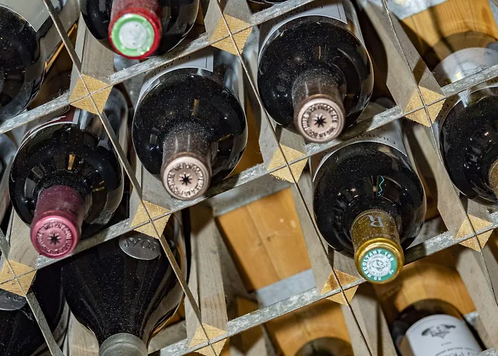 Logis Les Pages Люневиль